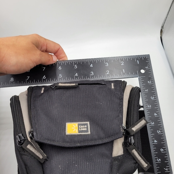 DSLR Camera Bag Case Logic - Picture 13 of 13